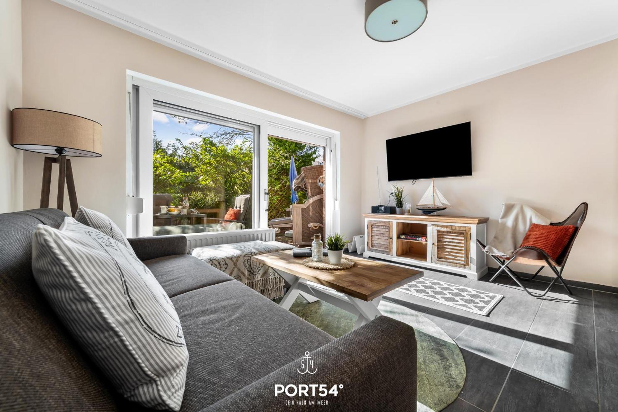Deck 1 Apartment